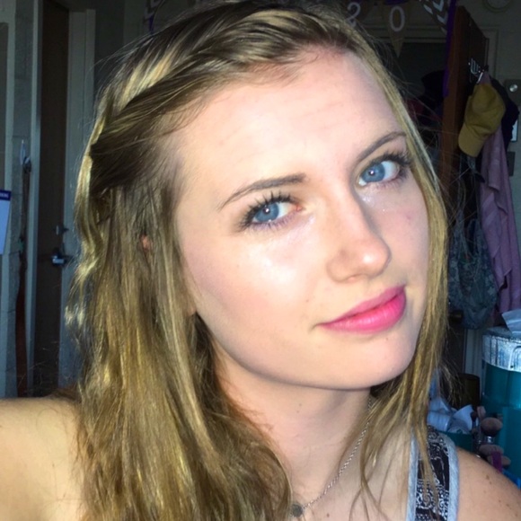 Meet your Posher, Tobi - Picture 2 of 2